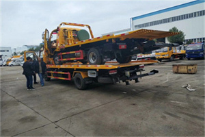 琼中同城汽车补胎